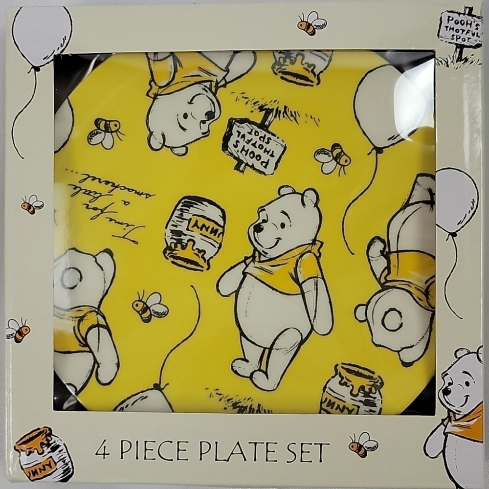 NIB Disney Japan Winnie the pooh 4 piece plate set